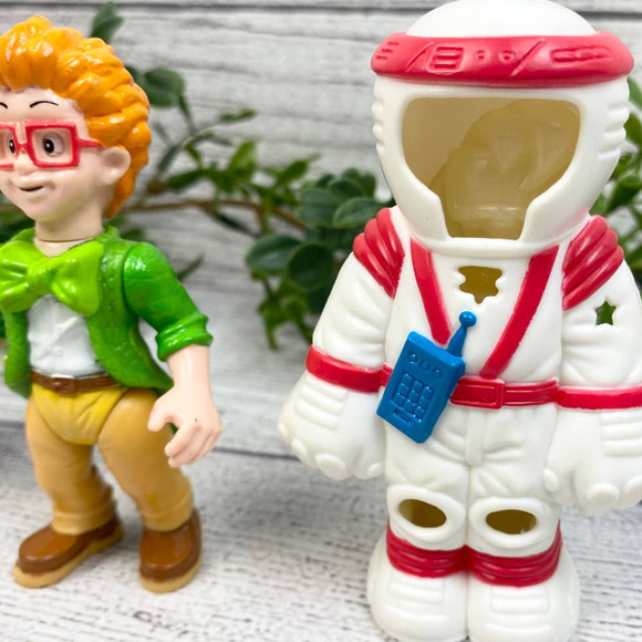 Vintage 1990 Burger King Kids Club Toy Figure Set of Three Glow in the Dark00000 - Picture 3 of 10